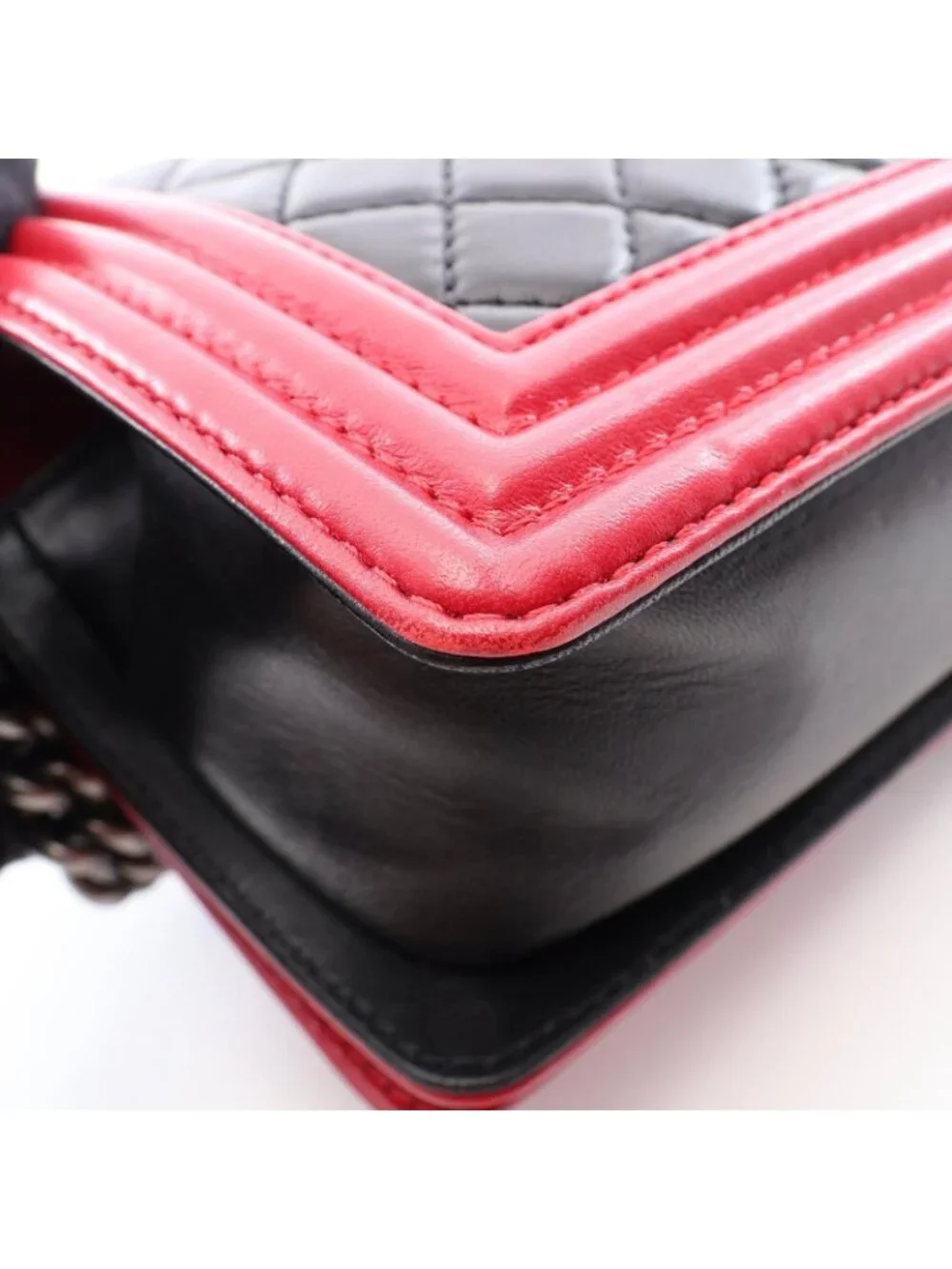 Chanel Shoulder Bag Boy Antique Silver Black Red Lambskin Bicolor Chain